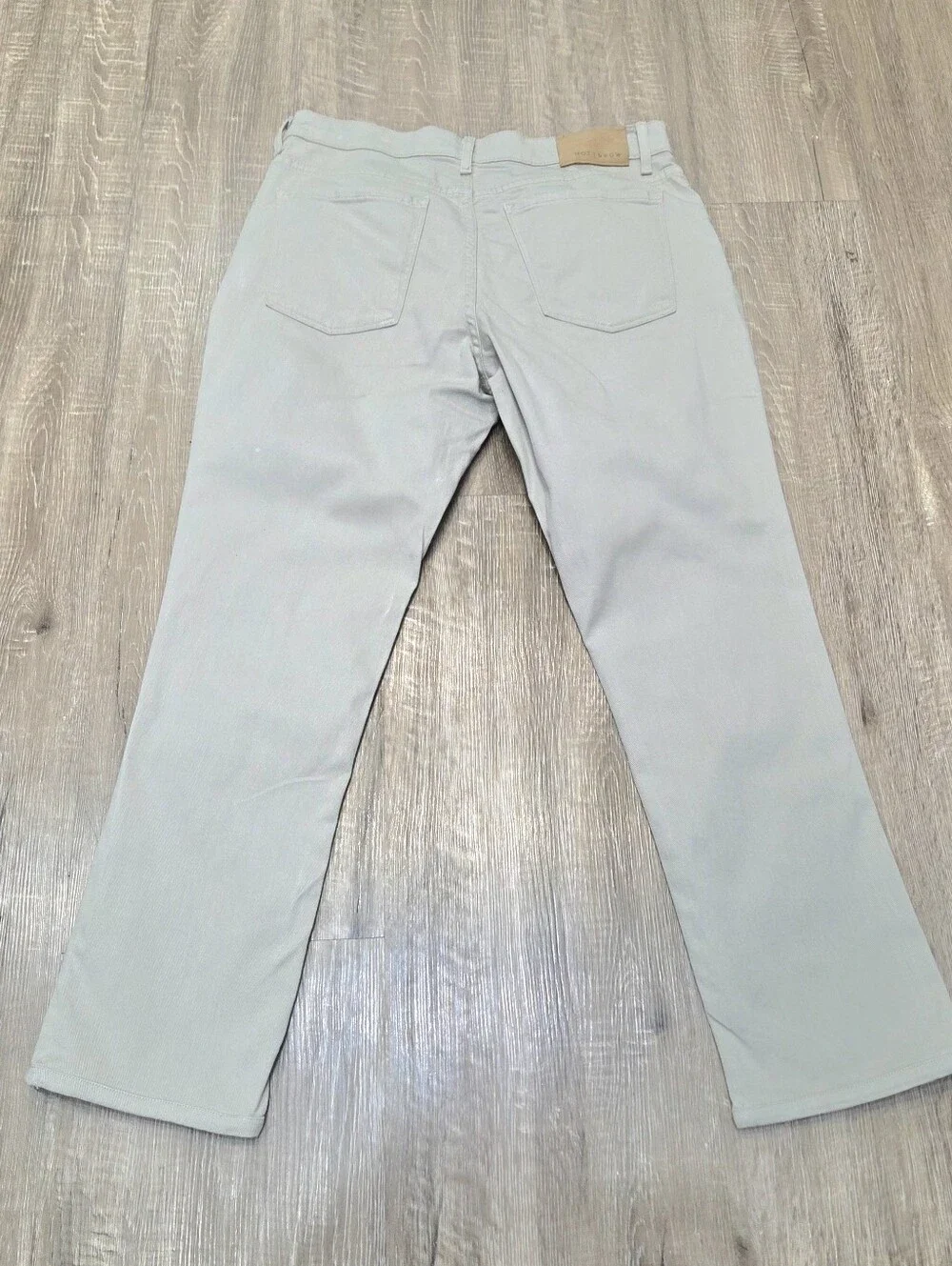 Mott & Bow Men's Pre-owned Straight Jeans Size 32 x 30 Beige.
